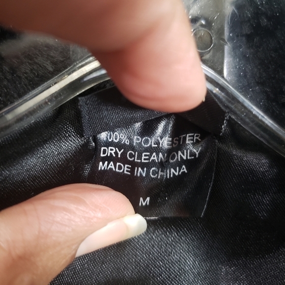 CEJION Faux Fur Vest Black Sz M - Picture 8 of 10